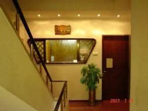 Residencial Πανσιόν 2*